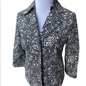 🌟Rafaella Woman’s 3/4 sleeve Black White Button Blazer Abstract Print Size: S
